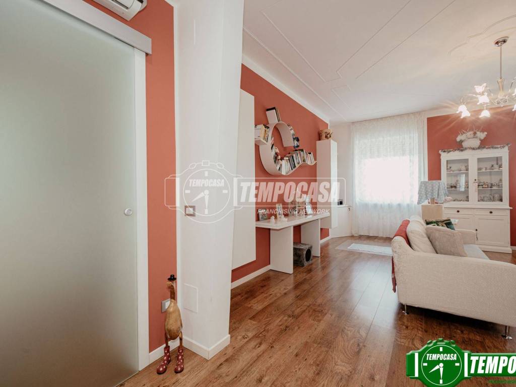 Appartamento a Voghera in Via F.lli Rosselli - Foto 5