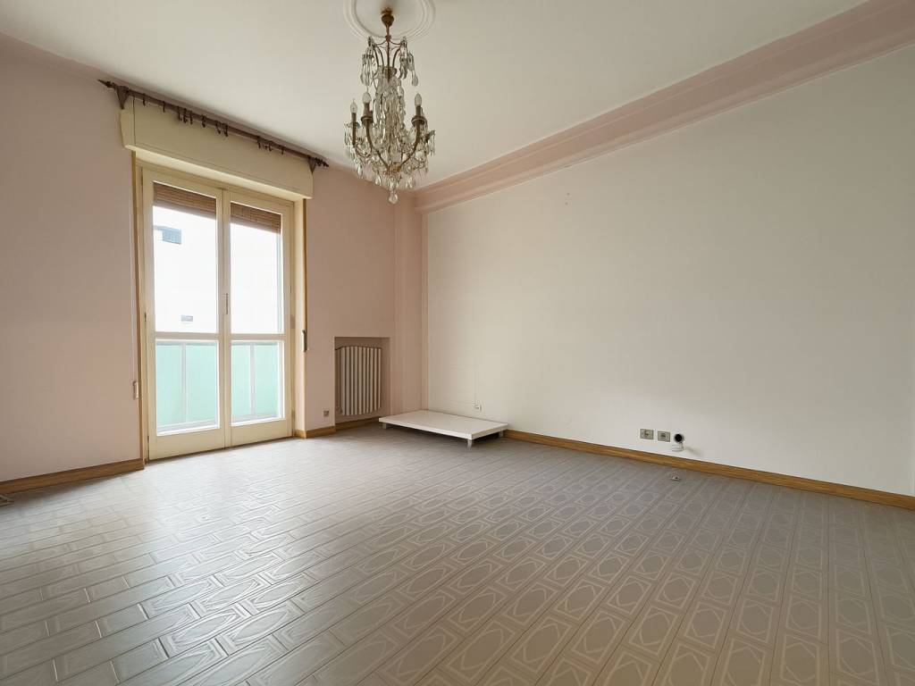 Appartamento a Imperia in Via Argine Destro F. Scajola, 95 - Foto 2