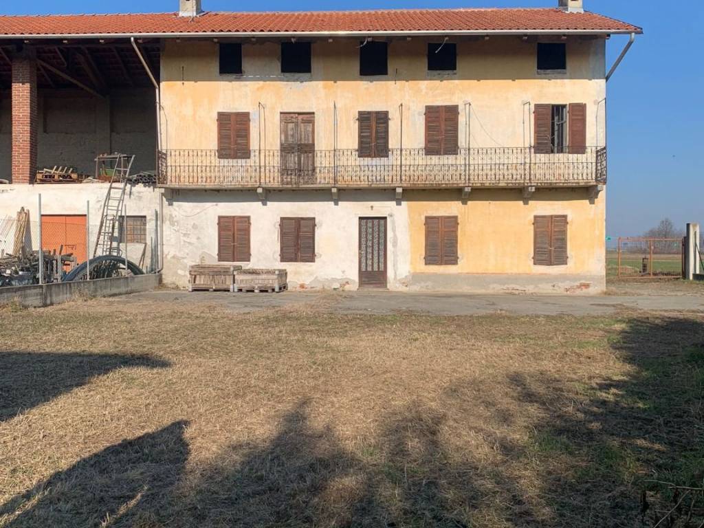 Casa indipendente a Alice castello in Strada Ciorlucca - Foto 2