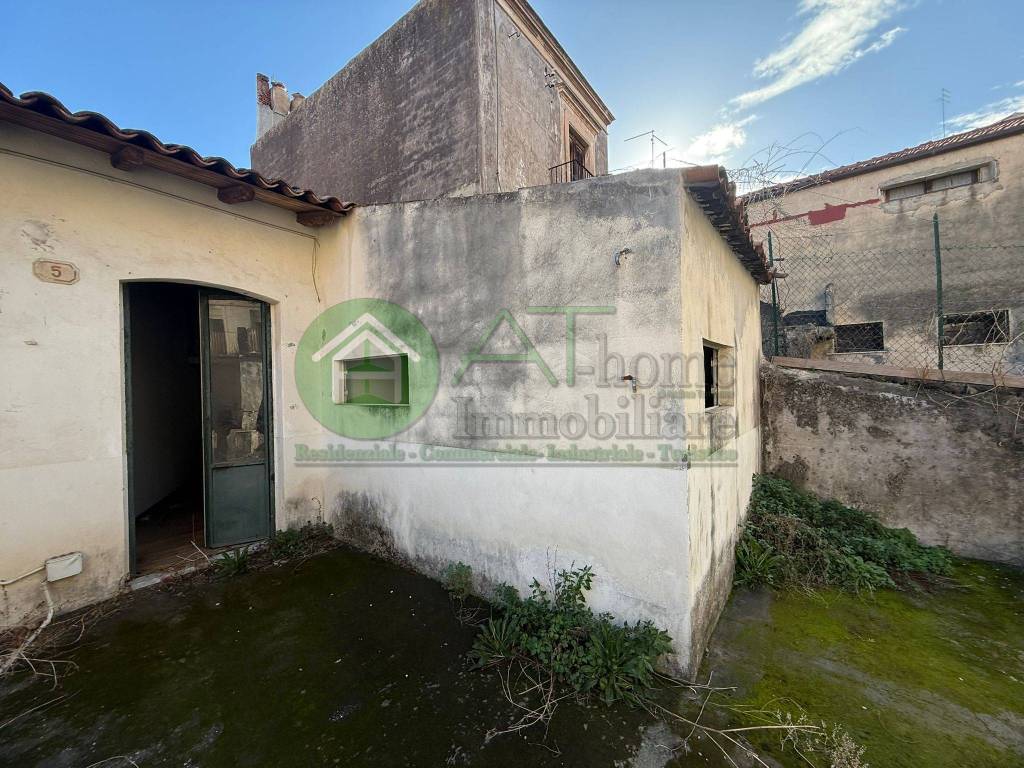 Palazzo / stabile a Catania - Foto 4