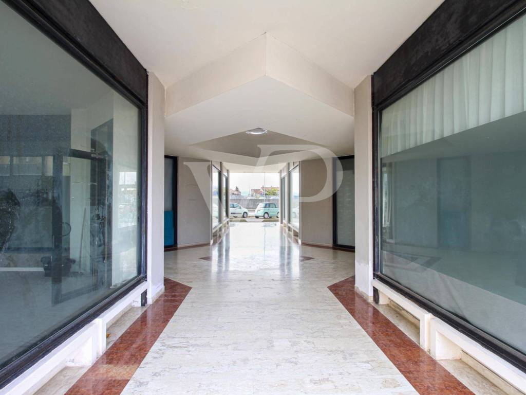 Immobile a Thiene in Via Vittorio Veneto - Foto 2