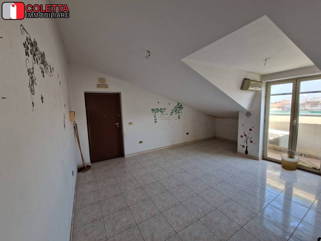 Appartamento a Acerra in Via 1 Maggio - Foto 4