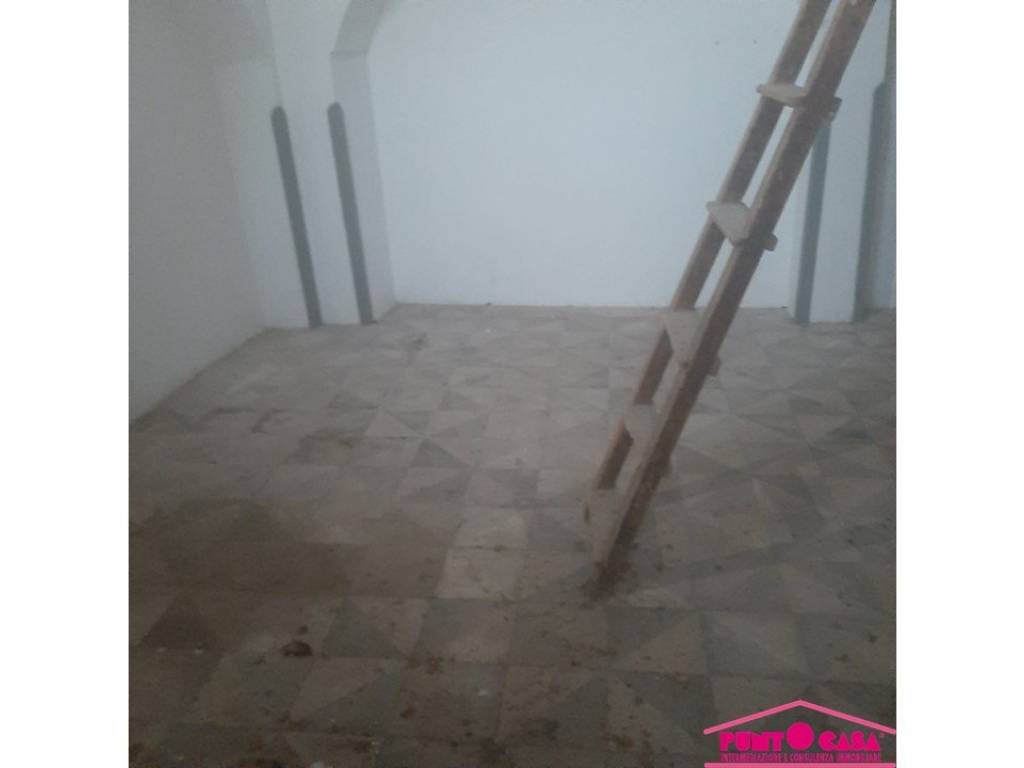 Appartamento a Cisternino in Via Benvenuto Cellini - Foto 4