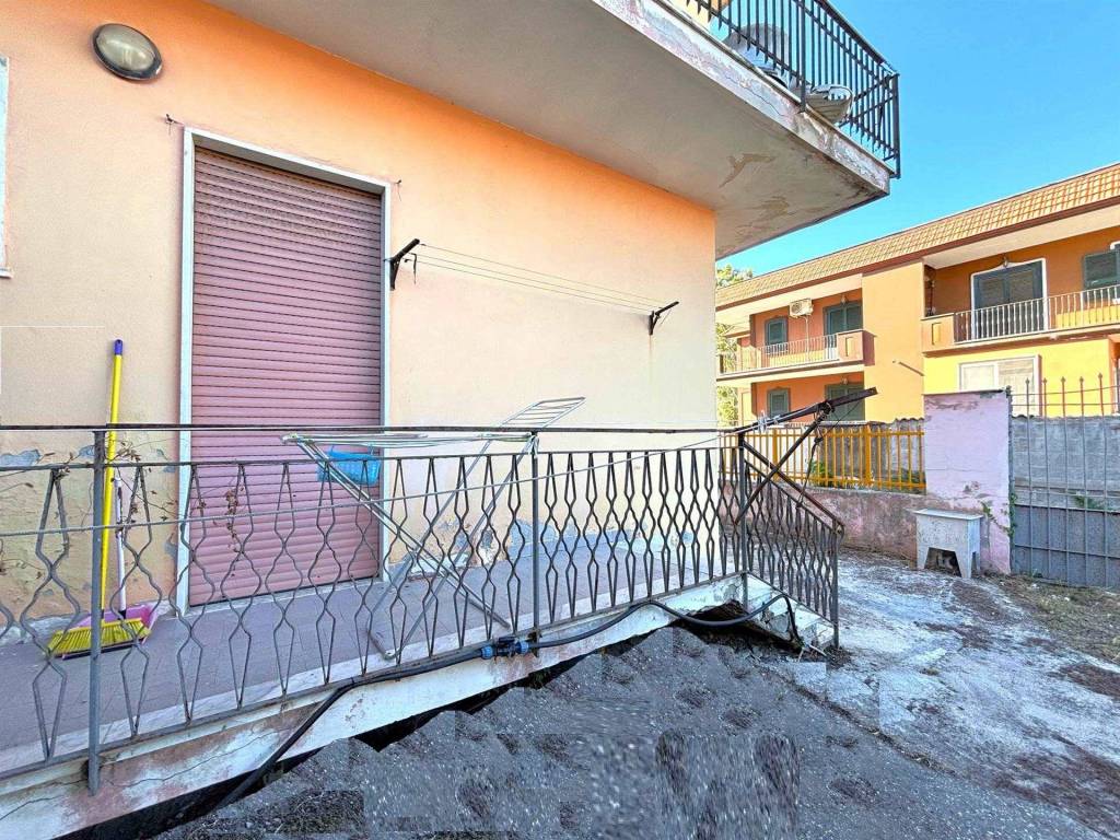 Appartamento a Mondragone in via cavalieri vittorio veneto - Foto 3