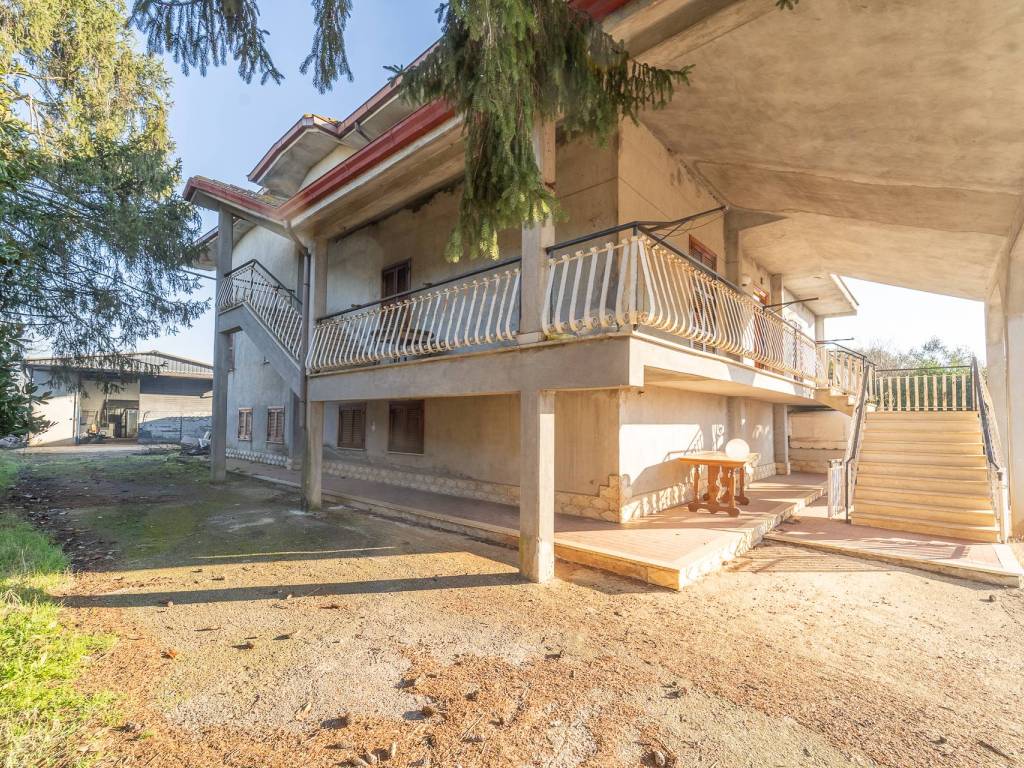 Rustico / casale a Valmontone in Colle Santo Stefano - Foto 2