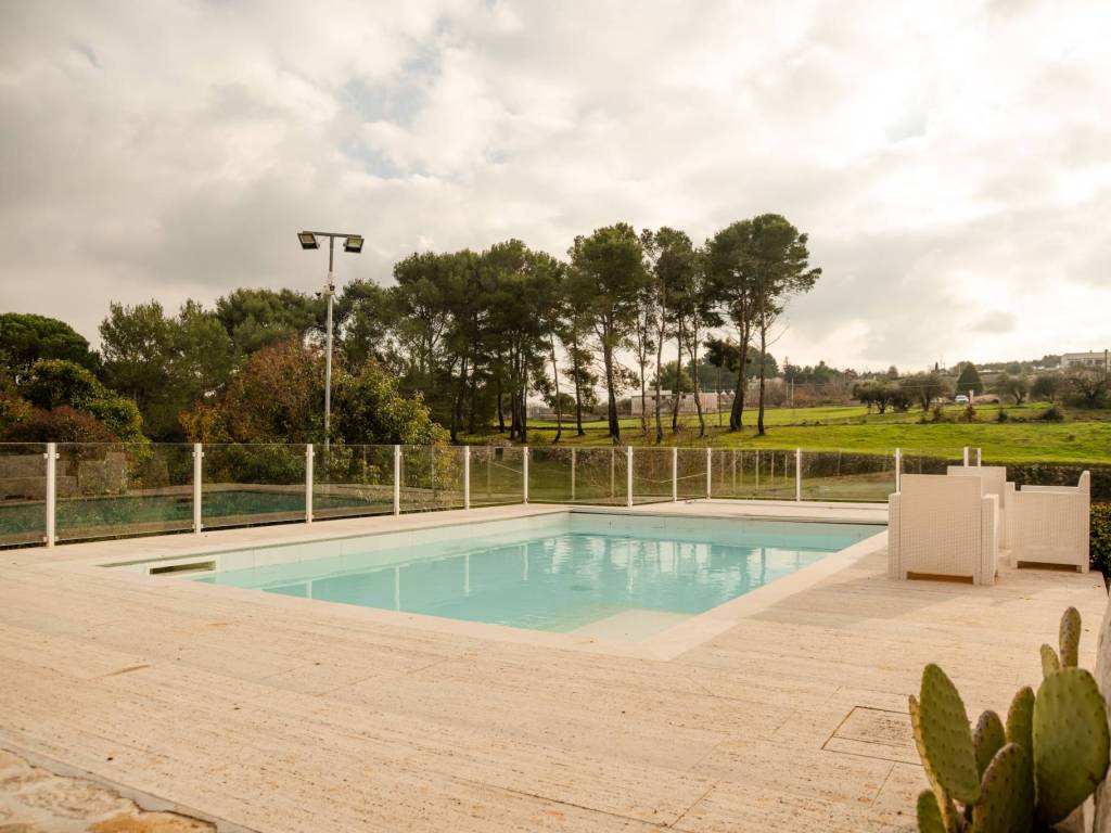 Villa a Martina franca in Strada Primicerio Zona L - Foto 3