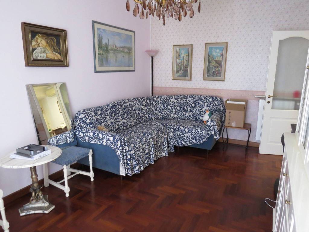 Appartamento a Genova in Via Leonardo Montaldo, 55 - Foto 4