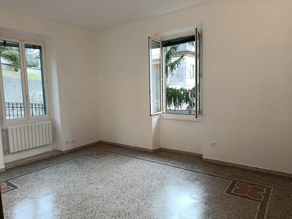 Appartamento a Genova in Salita di Santa Maria della Sanità - Foto 2
