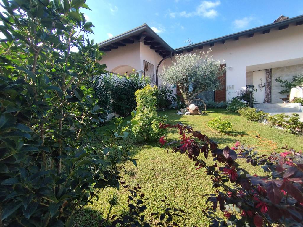 Villa a Cuggiono in Via Aldo Moro - Foto 4