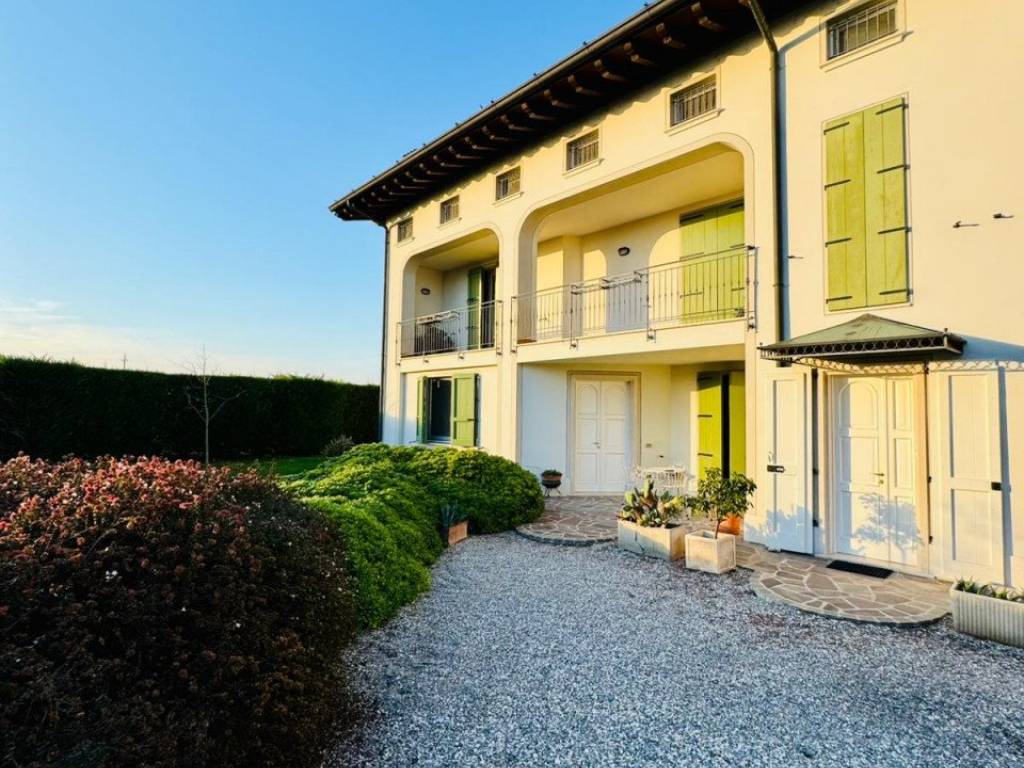 Villa a Castel goffredo in via. Strada Acquafredda - Foto 4