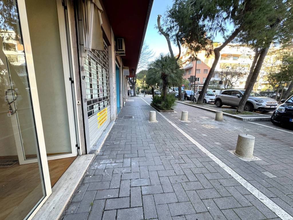 Immobile a Pescara in Viale Regina Margherita - Foto 4