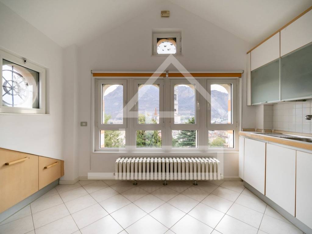 Appartamento a Valmadrera in Via Fontana, 6 - Foto 4