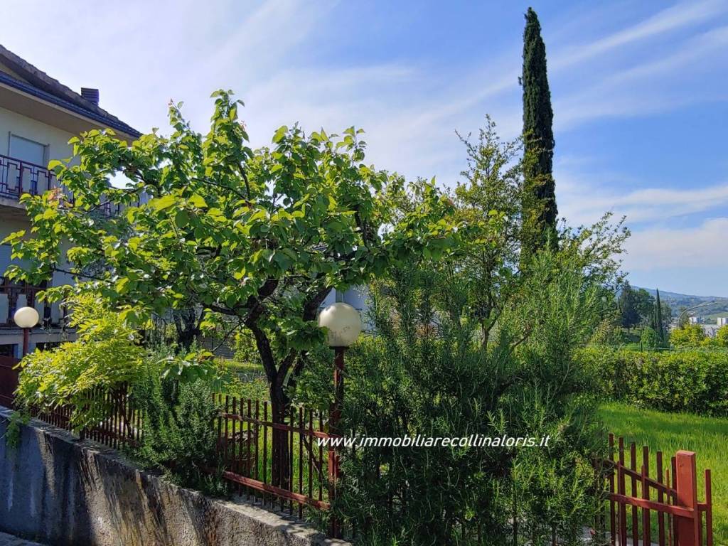 Villa a Folignano in Via Ancona - Foto 5