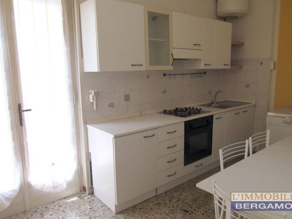 Appartamento a Bergamo in Via del Lazzaretto - Foto 4