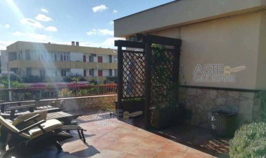 Appartamento a Bisceglie in Viale La Testa, 13 - Foto 3