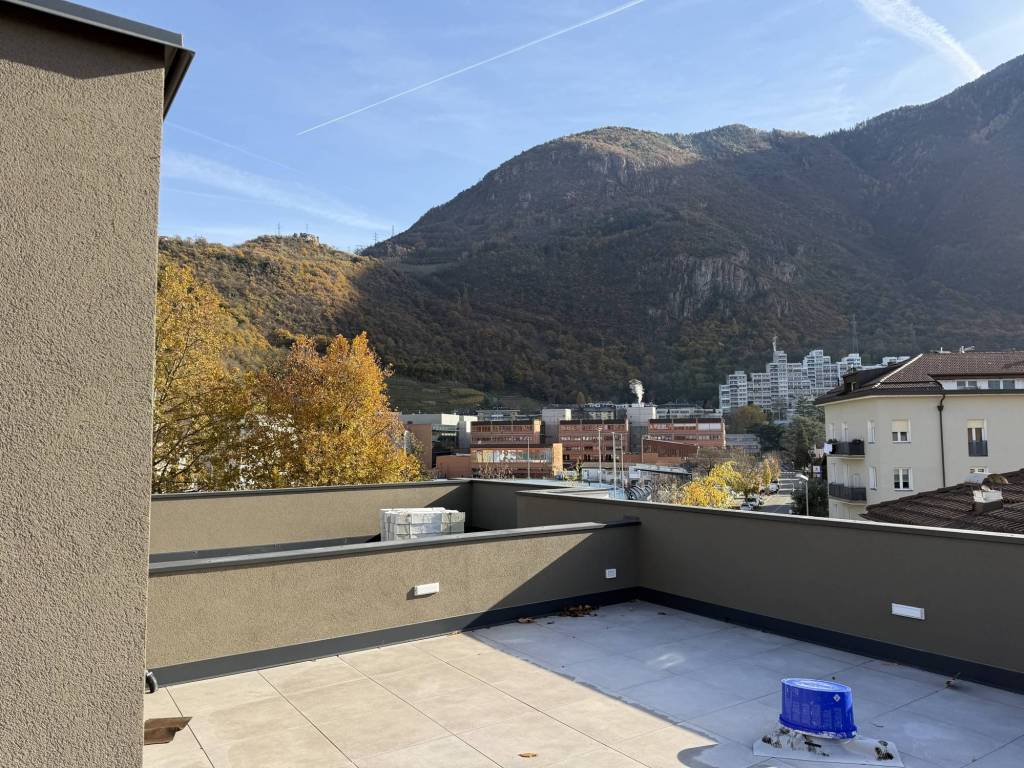 Attico / mansarda a Bolzano in Via Claudia Augusta, 2 - Foto 4