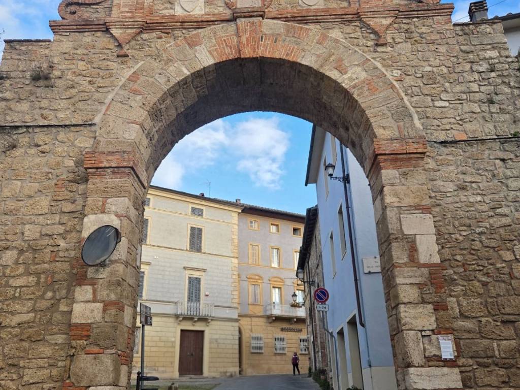 Casa indipendente a Asciano in Via Canto, 7 - Foto 2