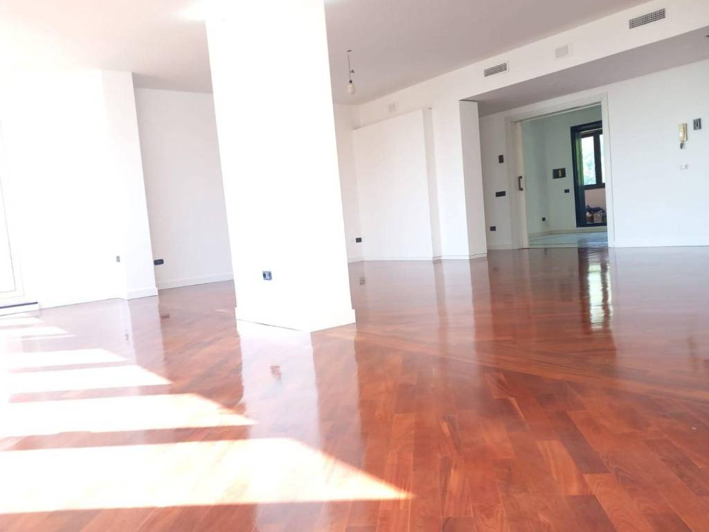 Attico / mansarda a Salerno in Via Sabato Visco, 20 - Foto 3