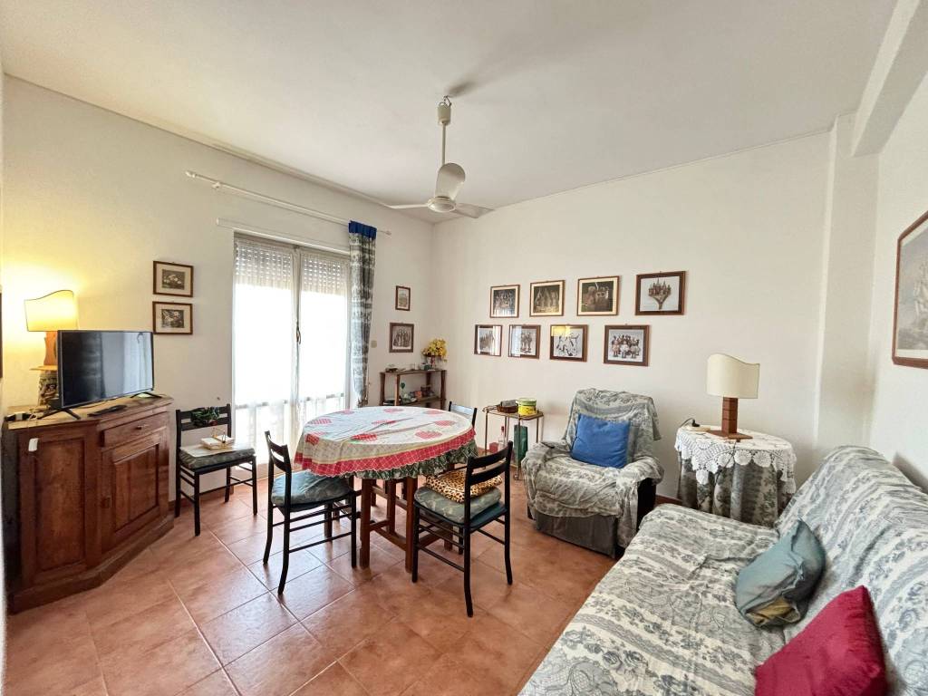 Appartamento a Ladispoli in Via del Lavatore - Foto 4