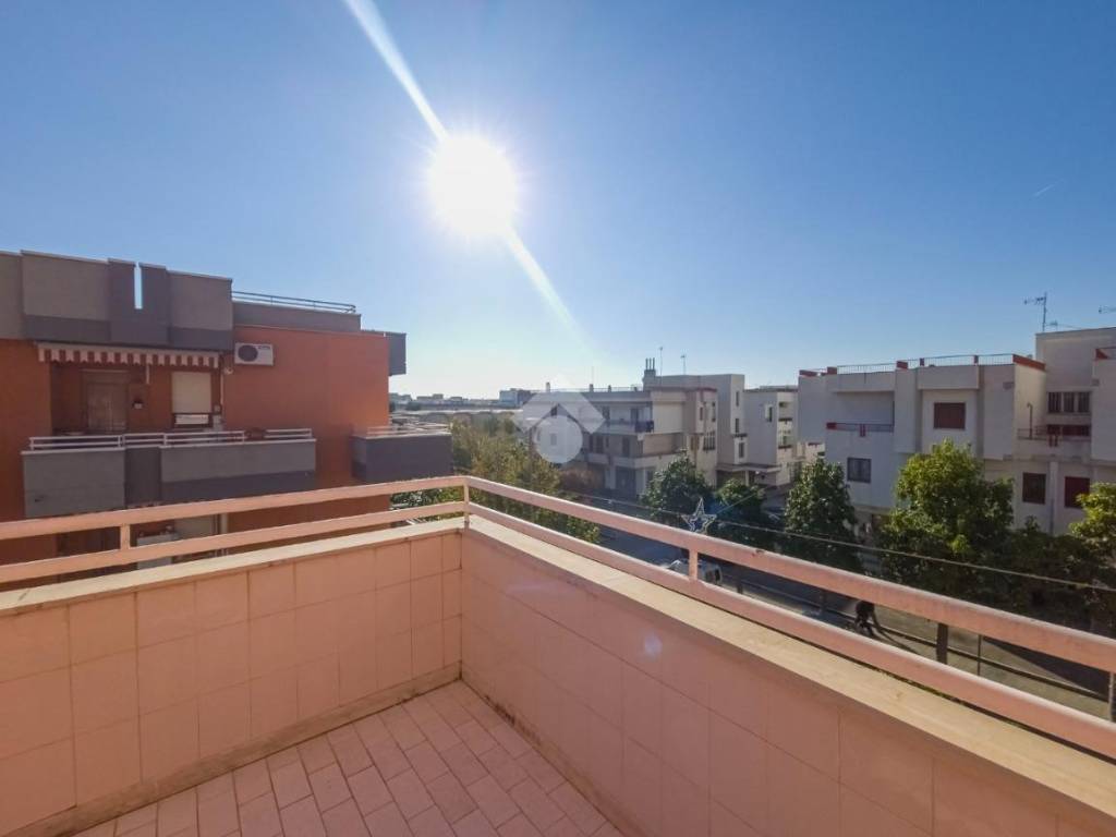 Appartamento a Manfredonia in Via Cozzolete, 2 - Foto 4