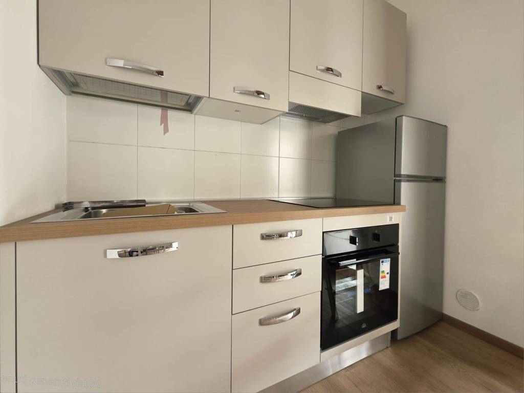 Appartamento a Parma in Largo Remo Coen - Foto 3