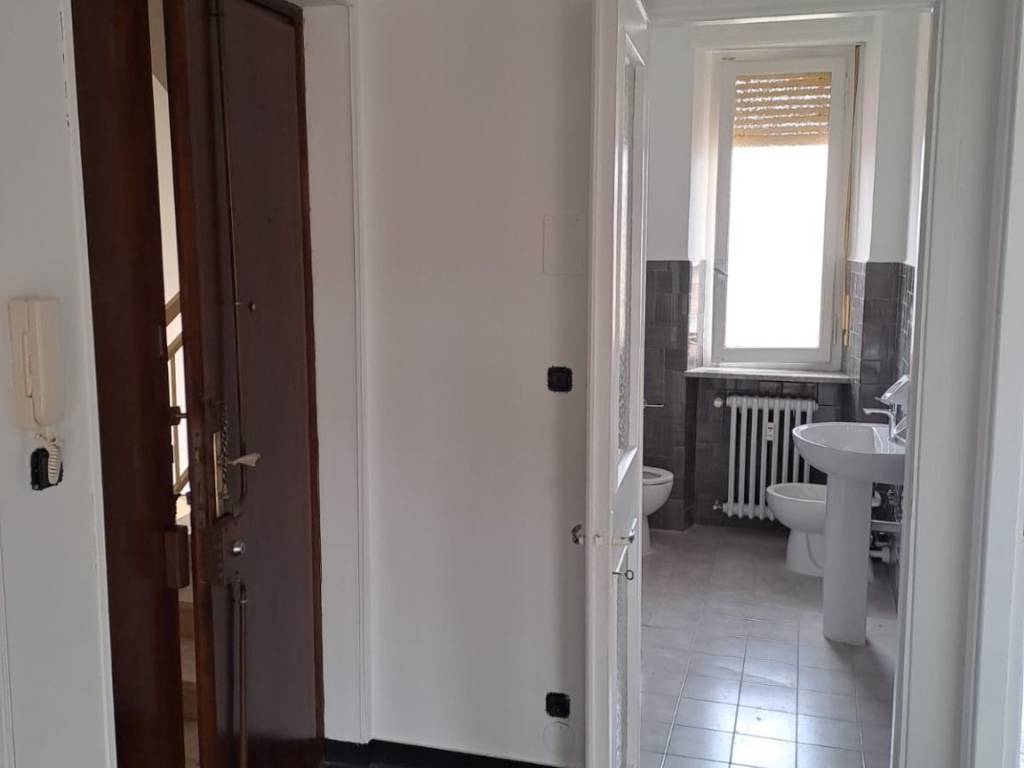 Appartamento a Asti in Via Federico Dettoni, 24 - Foto 2
