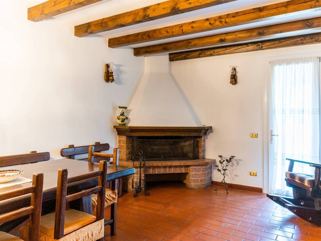 Villa a Annone veneto in Via Girardini , 1 - Foto 3