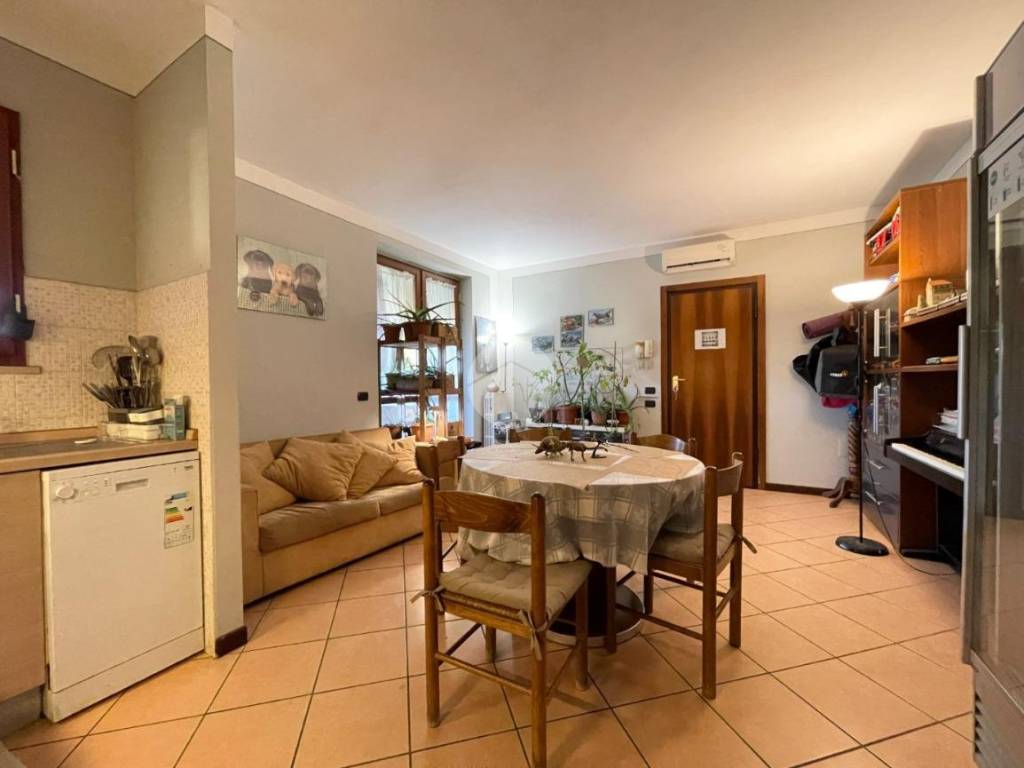 Appartamento a Travagliato in Piazza Libertà, 29 - Foto 4