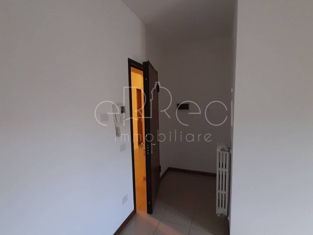 Appartamento a Mantova in Via Piero Bottoni - Foto 5