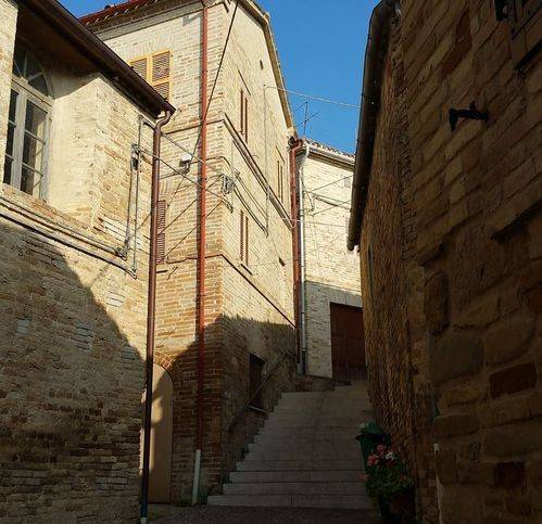 Rustico / casale a Monsampietro morico in Umberto Primo 26 - Foto 2