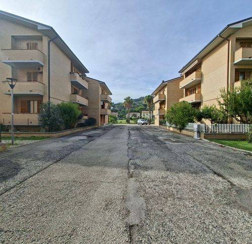 Appartamento a Fermo in Via Della Fratellanza - Foto 5