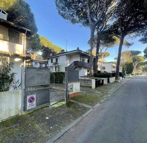 Casa indipendente a Comacchio in Via Giotto 21 - Foto 3