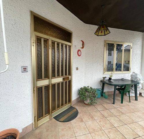 Villa a Ferrara in Via Alberto Mario 17 - Foto 3