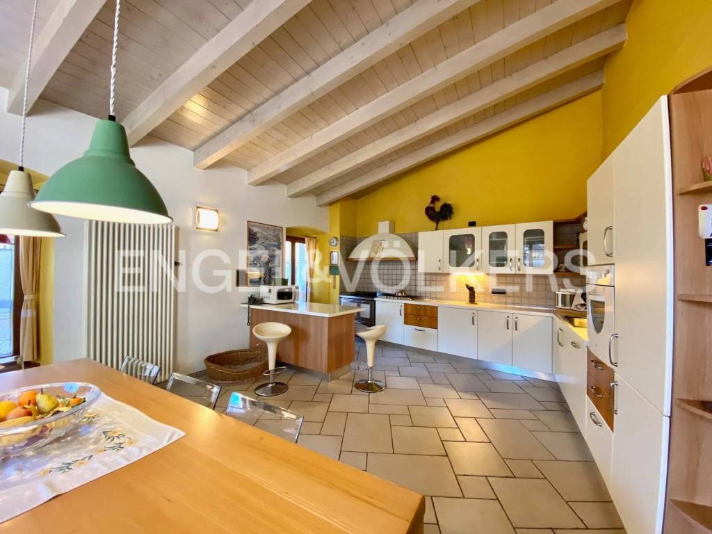 Casa indipendente a Nomi in Via Damiano Chiesa, 2 - Foto 4