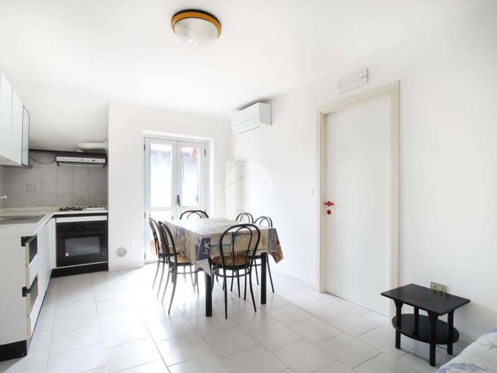 Appartamento a San benedetto del tronto in Via Zandonai, 3 - Foto 2