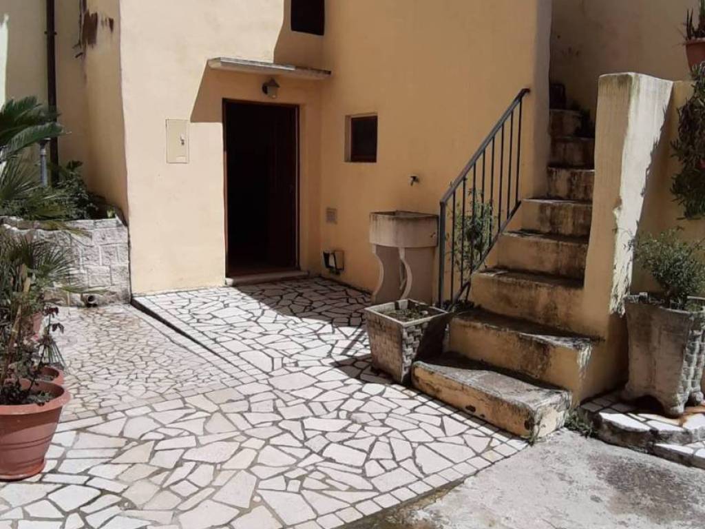 Casa indipendente a Matino in via del tufo, 91 - Foto 4