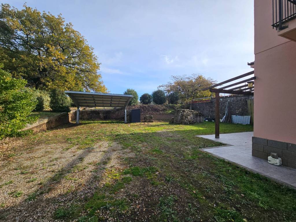 Appartamento a Viterbo in Strada Tobia - Foto 2