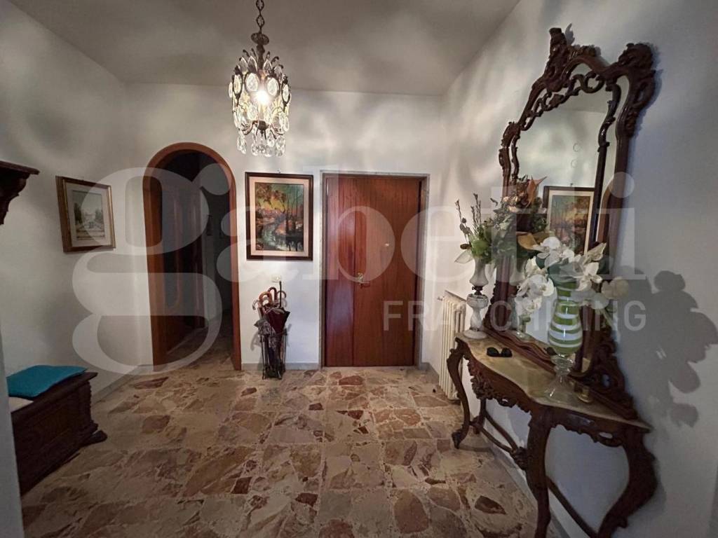 Immobile a Canosa di puglia in Via Luigi Settembrini, 1 - Foto 2