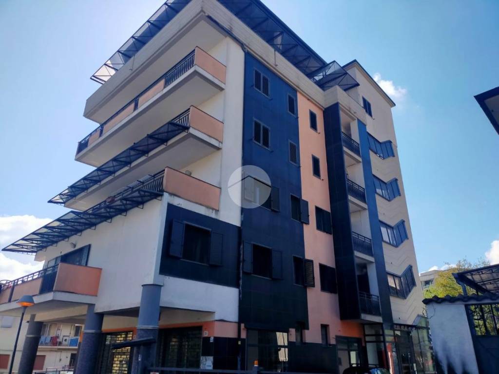 Box / garage a Cosenza in Via Gabriele e Guido Pizzuti, 27 - Foto 3