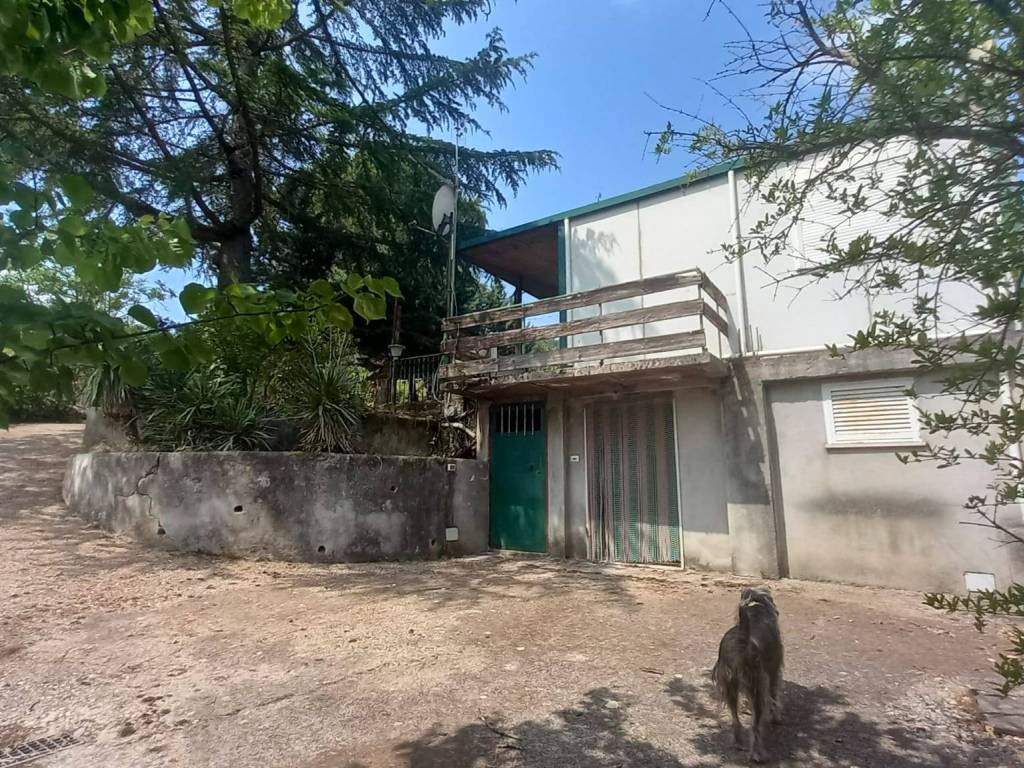 Villa a Tivoli in Via dei Faggi - Foto 4