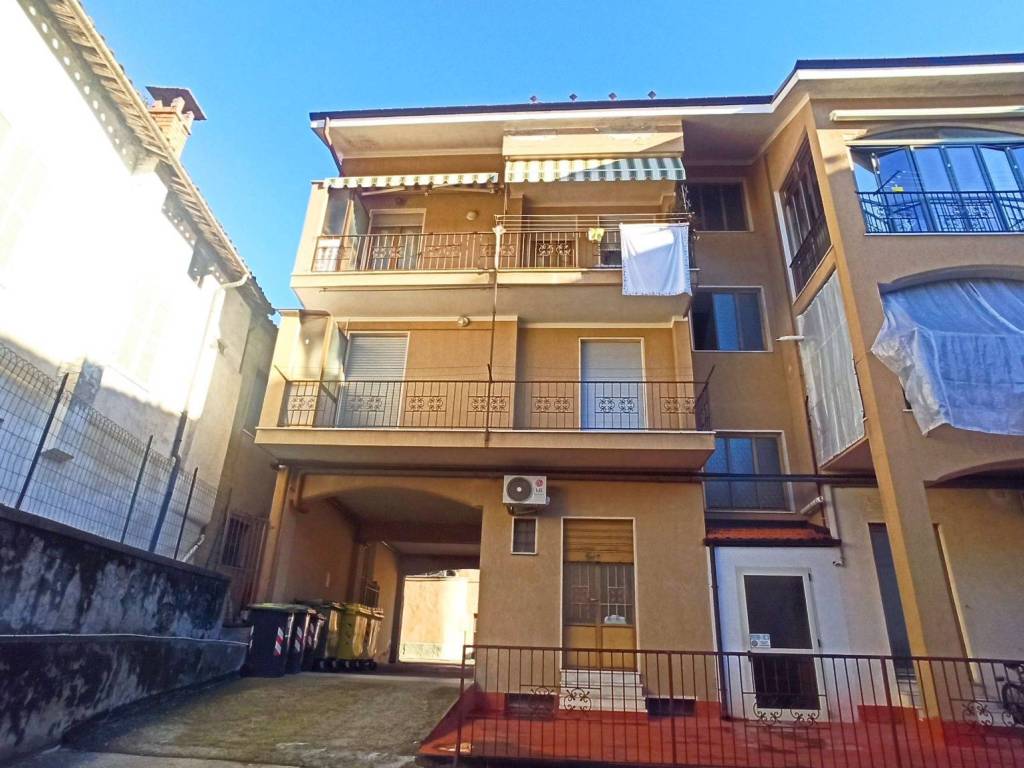 Appartamento a Carrù in Via Torino, 23 - Foto 4