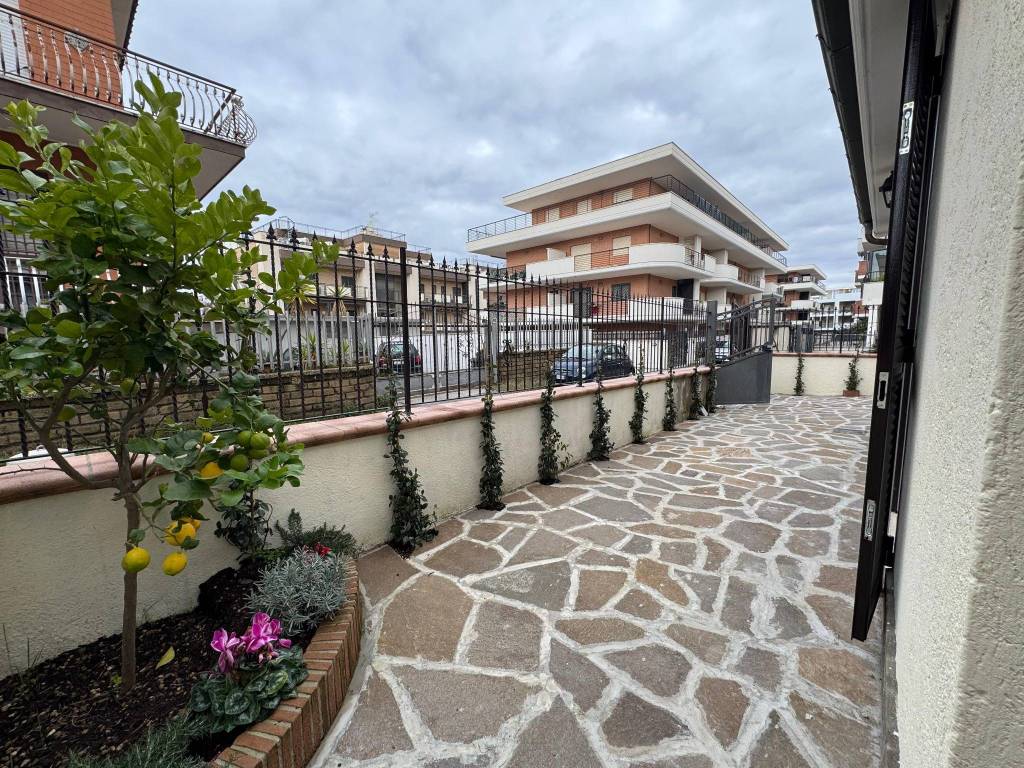 Casa indipendente a Marino in VIA EINAUDI, 14 - Foto 3