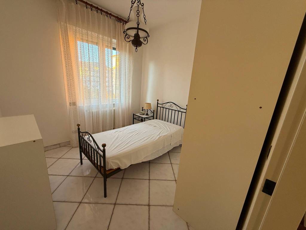 Appartamento a Spotorno in Via Berninzoni - Foto 3