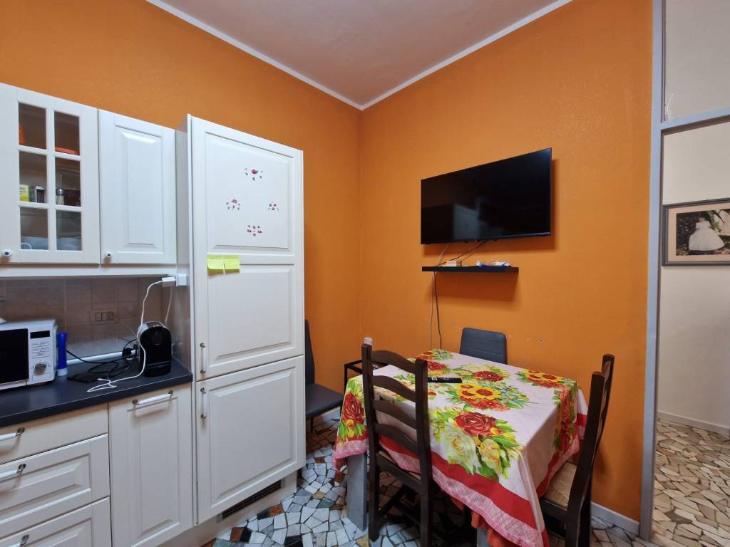 Appartamento a Cesano boscone in Via Vittorio Veneto, 1 - Foto 3