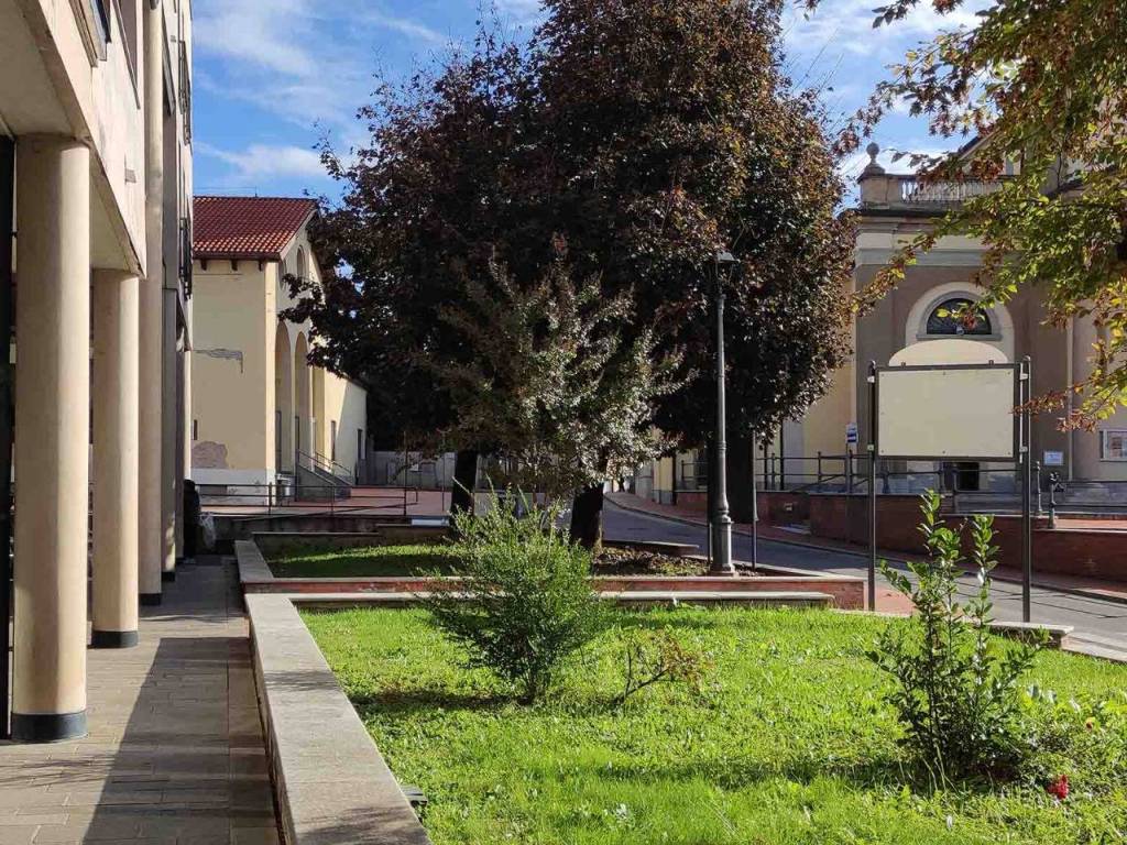 Appartamento a Gerenzano in Piazza Alcide De Gasperi - Foto 5