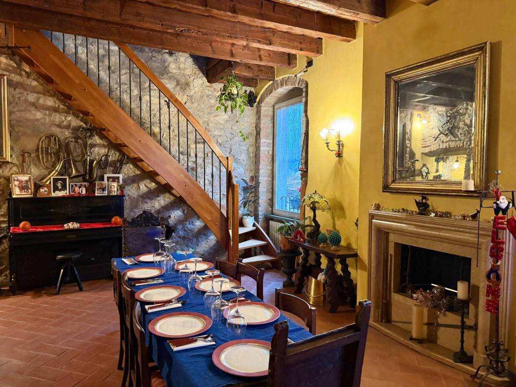 Casa indipendente a Salò in Piazza Vittorio Emanuele II - Foto 3
