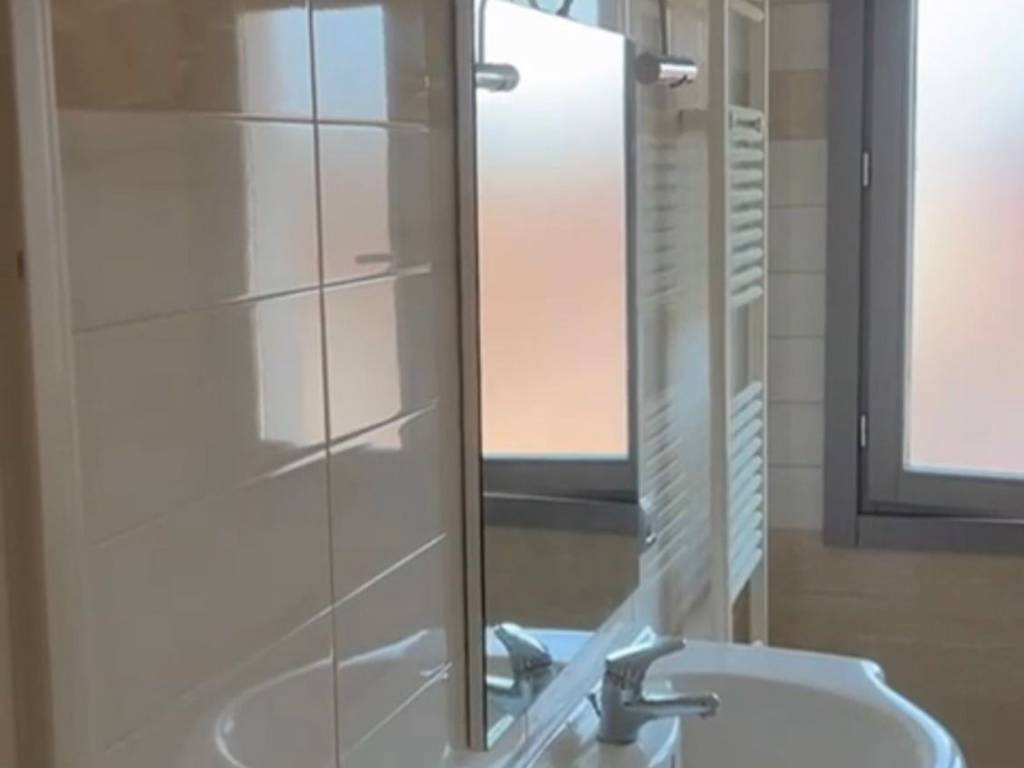 Appartamento a Asti in Corso Vittorio Alfieri - Foto 4