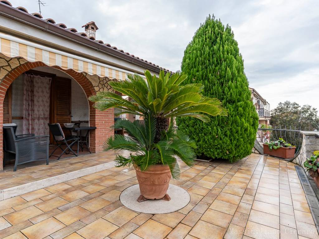 Villa a Albano laziale in Via Belgio - Foto 3