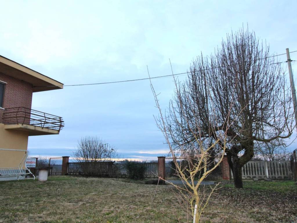 Villa a Ferrere in Collina San Defendente - Foto 4
