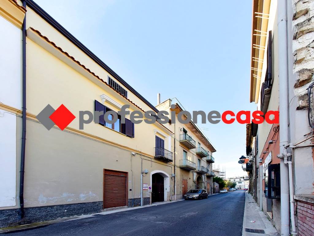Appartamento a San nicola la strada in Via Bronzetti , 19 - Foto 2